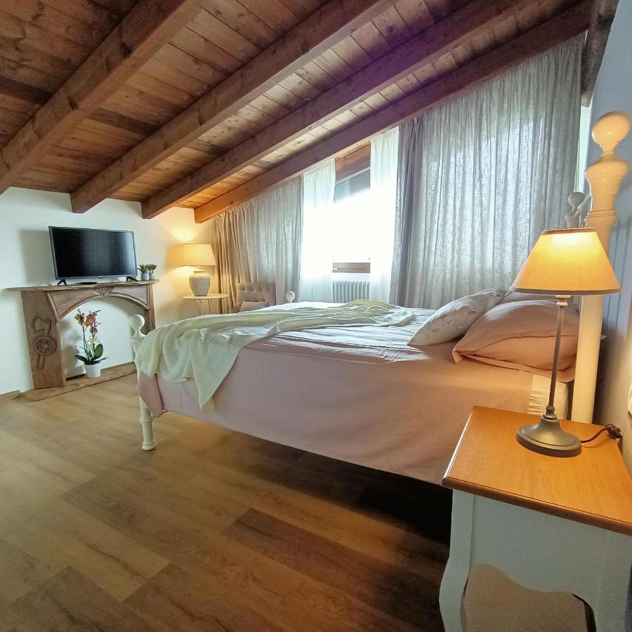 Agriturismo La Casetta - Ospitalita Rurale Familiare Montese Ngoại thất bức ảnh
